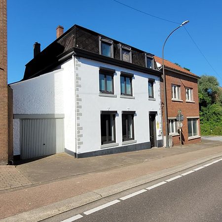 Biesenbilzen Villa Bagian luar foto